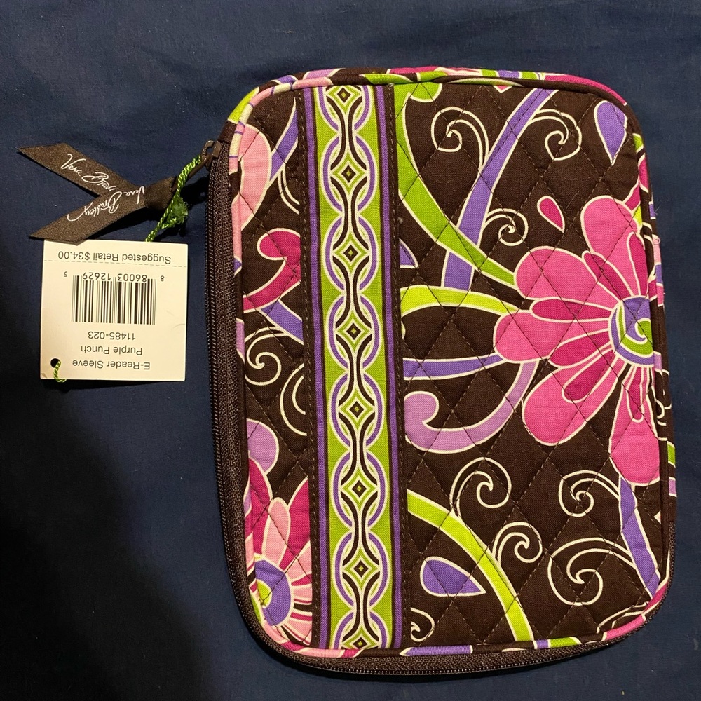 Never used E-reader sleeve for kindle or iPad.  8 1/2 x 6 1/2
